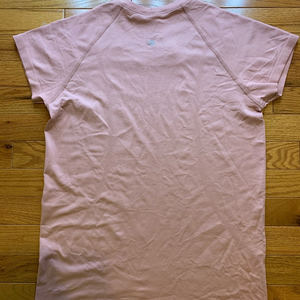 Lululemon swiftly tech shirt